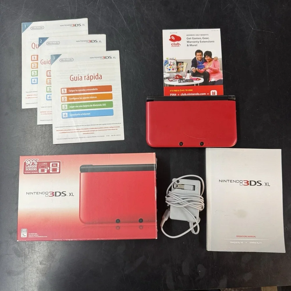 Nintendo 3DS XL Handheld Game Console Complete in Box Red/Black